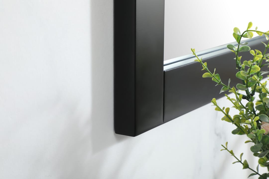 VM26036BK